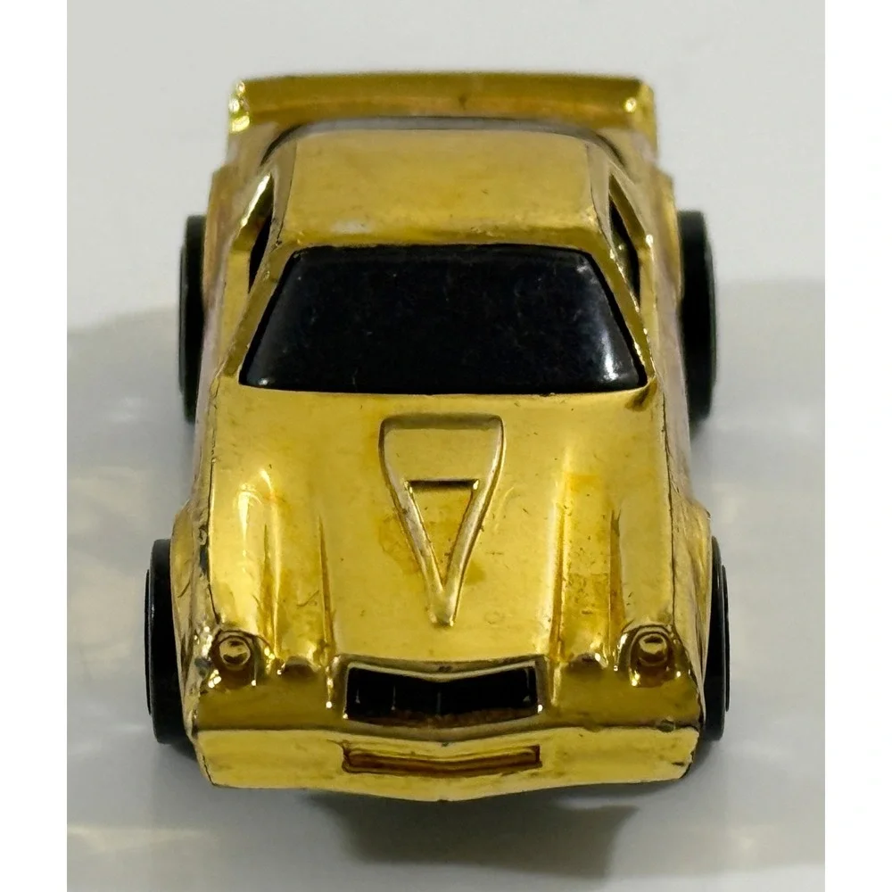 Hot Wheels Dragon Fire Z-28 Camaro Kids 1:64 Gold Chrome Diecast Toy Car 1982